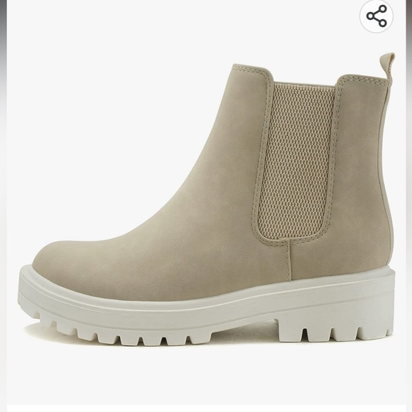 Tan Chelsea boot - Picture 2 of 4